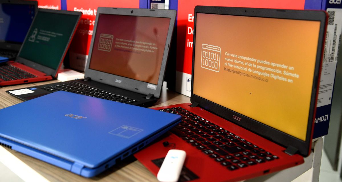 Becas TIC: revisa cuándo se entrega la lista de estudiantes que recibirán el notebook gratuito