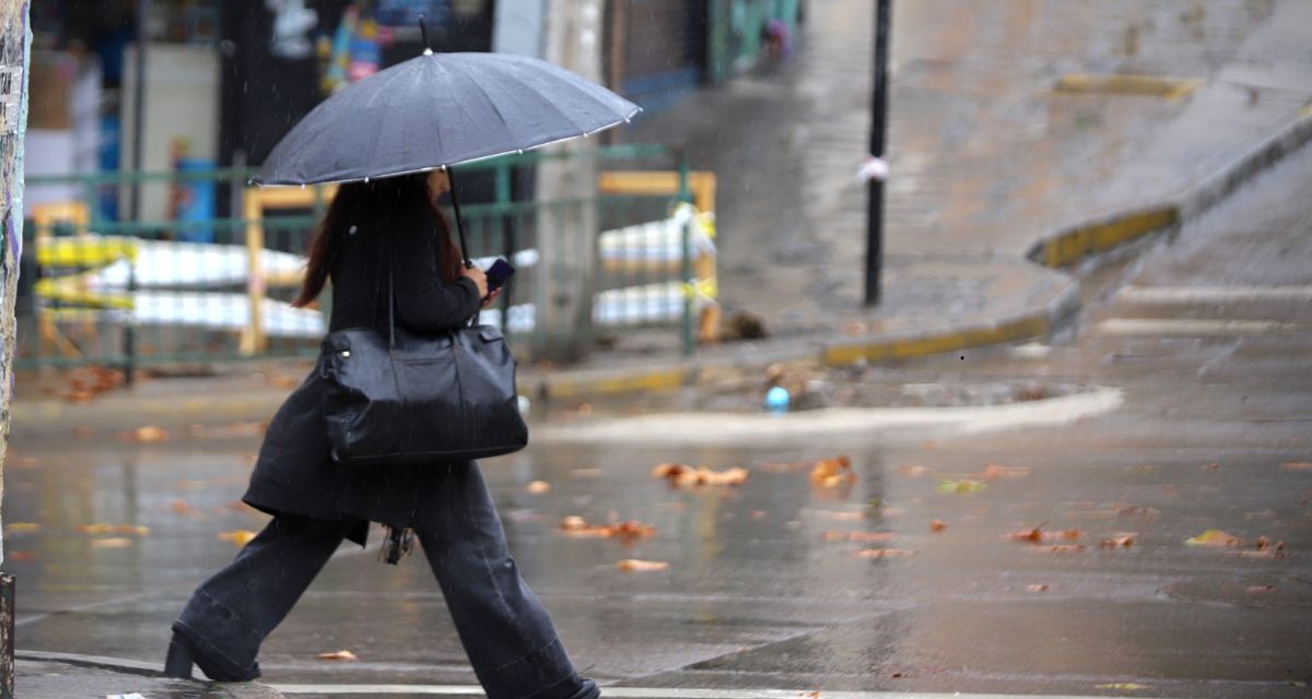 ¿Dónde lloverá este domingo? Revisa el pronóstico para el 25 de mayo en todo Chile